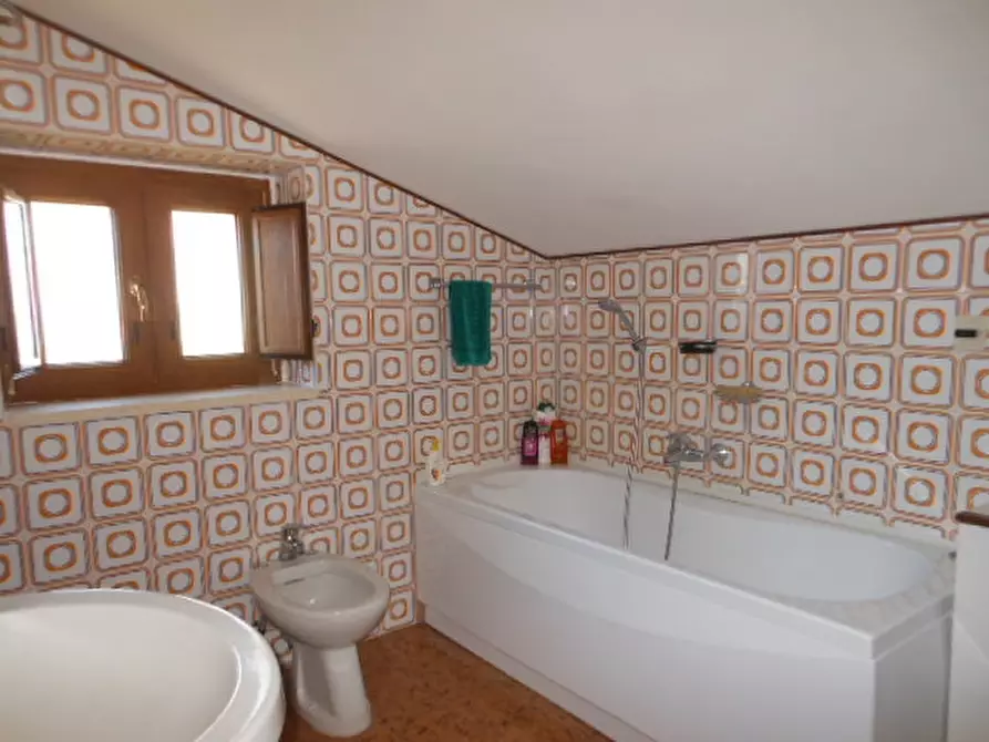 Immagine 8 di Villa in vendita  a Marzano Appio