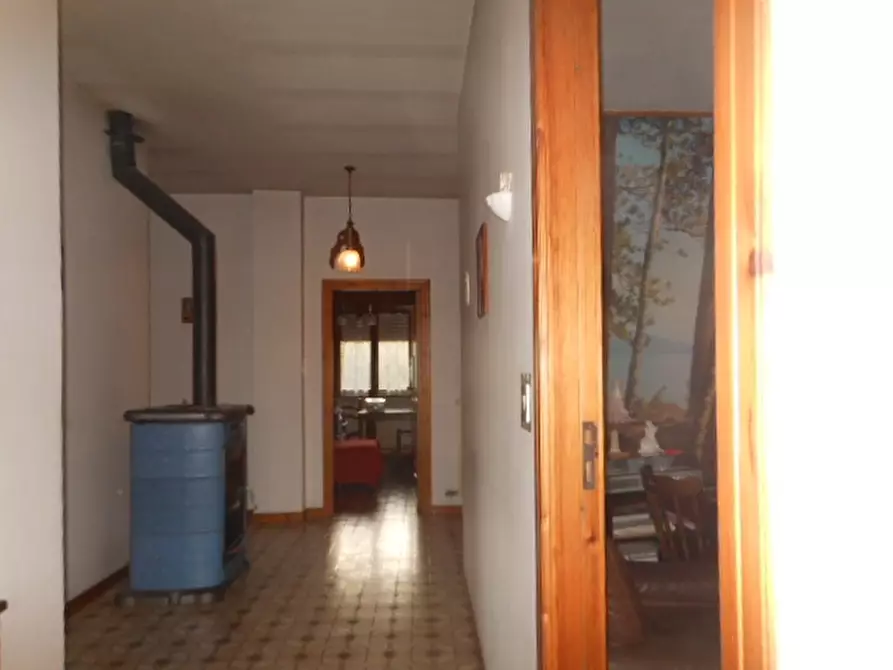 Immagine 10 di Casa indipendente in vendita  a Caianello