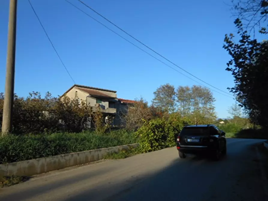 Immagine 13 di Casa indipendente in vendita  a Rocchetta E Croce