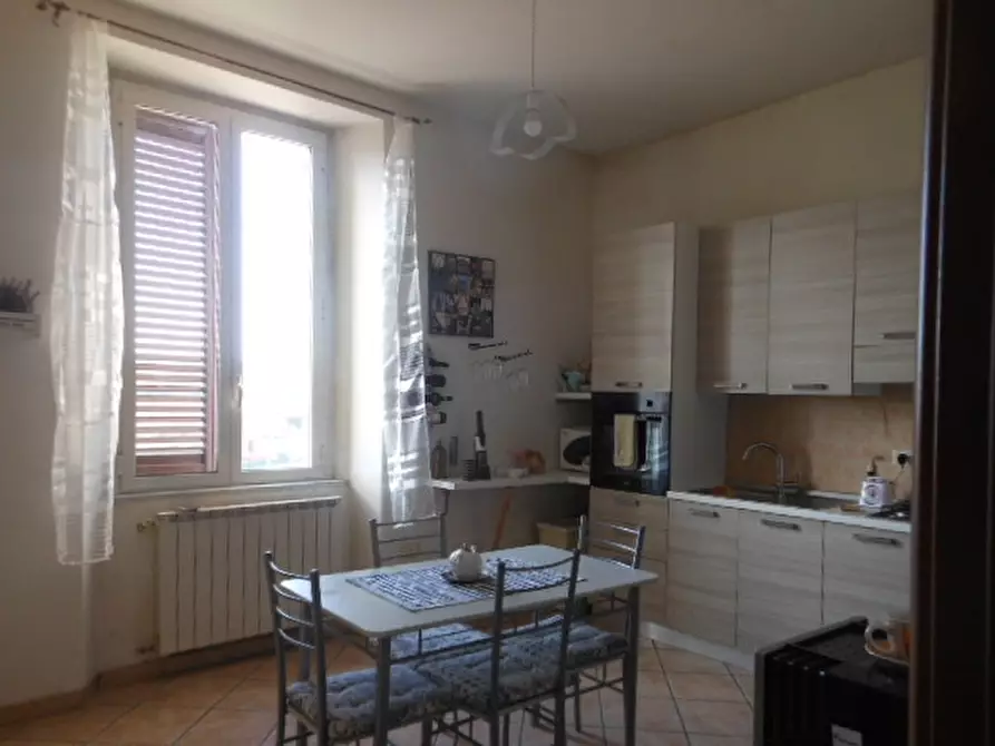 Immagine 8 di Appartamento in vendita  a Vairano Patenora