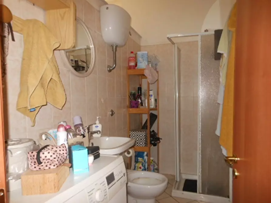 Immagine 9 di Appartamento in vendita  a Vairano Patenora