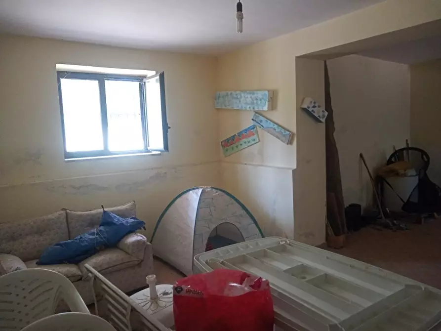 Immagine 12 di Casa indipendente in vendita  a Caianello