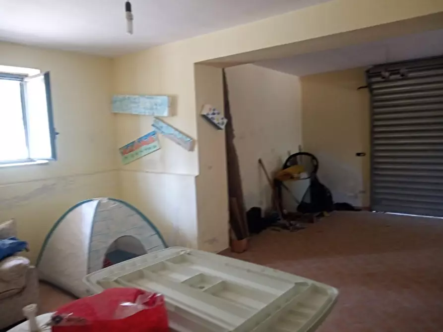 Immagine 18 di Casa indipendente in vendita  a Caianello