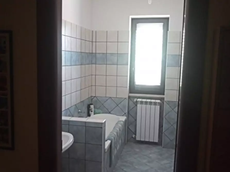 Immagine 28 di Casa indipendente in vendita  a Caianello