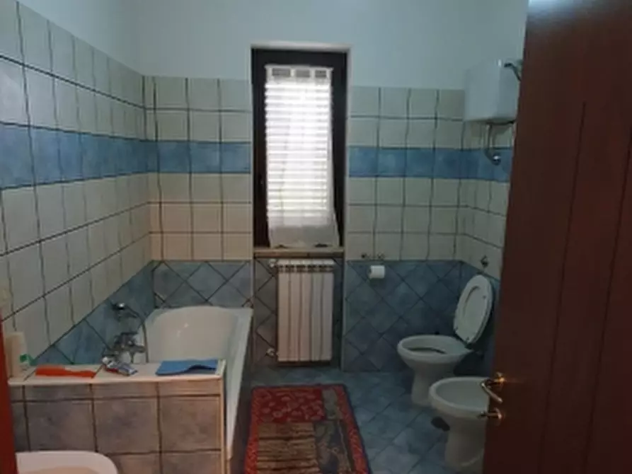 Immagine 17 di Casa indipendente in vendita  a Caianello