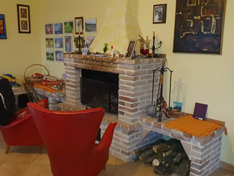 Immagine 32 di Casa indipendente in vendita  a Caianello