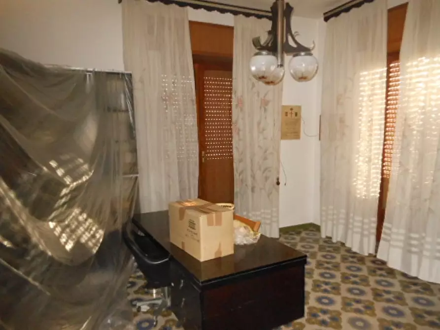 Immagine 15 di Casa indipendente in vendita  a Vairano Patenora