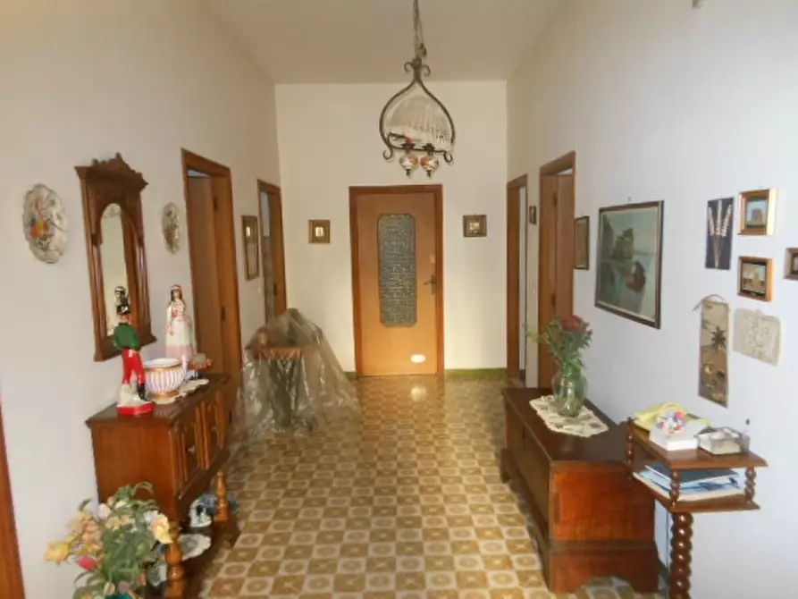 Immagine 17 di Casa indipendente in vendita  a Vairano Patenora