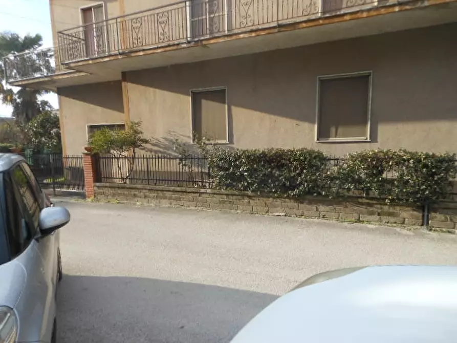 Immagine 25 di Casa indipendente in vendita  a Vairano Patenora