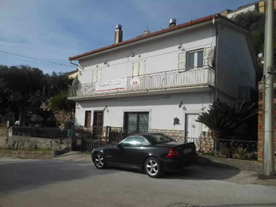 Immagine 1 di Casa indipendente in vendita  in VIA COMUNALE 80 a Presenzano