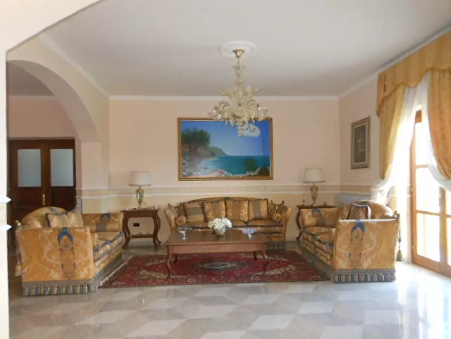 Immagine 19 di Terratetto in vendita  a Marzano Appio