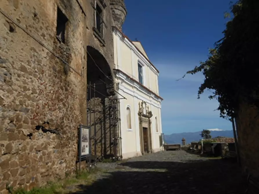 Immagine 2 di Casa indipendente in vendita  a Marzano Appio
