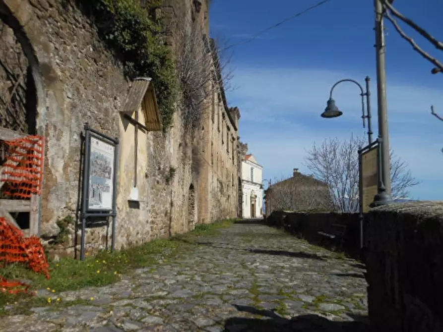 Immagine 7 di Casa indipendente in vendita  a Marzano Appio
