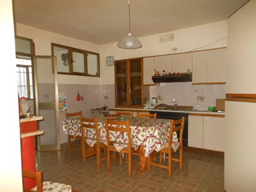 Immagine 13 di Casa indipendente in vendita  a Teano