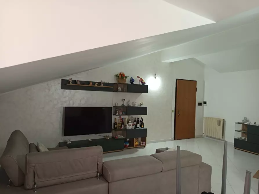 Immagine 7 di Appartamento in vendita  a Teano