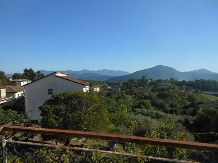 Immagine 13 di Casa indipendente in vendita  a Ailano