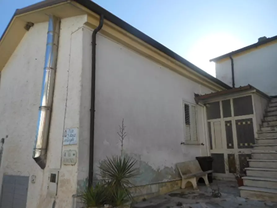 Immagine 22 di Casa indipendente in vendita  a Ailano