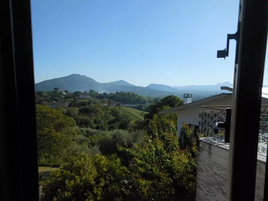 Immagine 8 di Casa indipendente in vendita  a Ailano