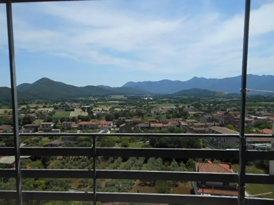 Immagine 3 di Casa indipendente in vendita  in VIA CESOLLE a Pietravairano