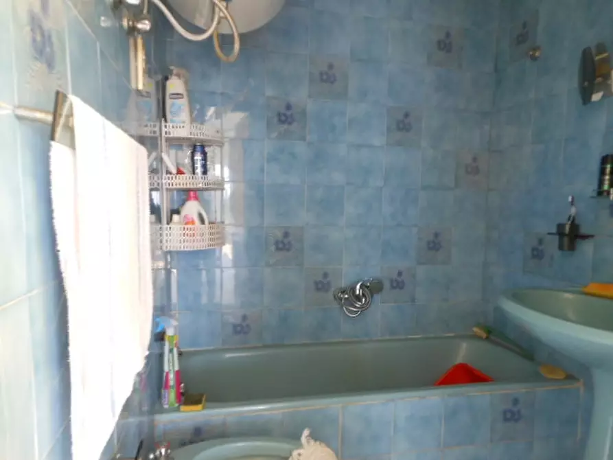 Immagine 6 di Casa indipendente in vendita  in VIA CESOLLE a Pietravairano