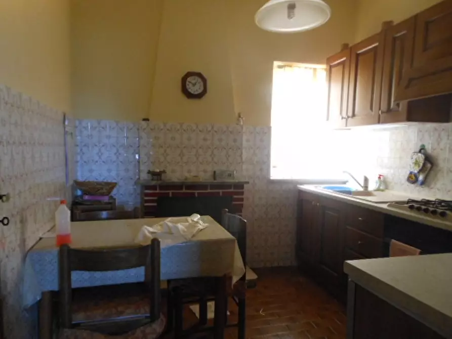 Immagine 8 di Casa indipendente in vendita  in VIA CESOLLE a Pietravairano