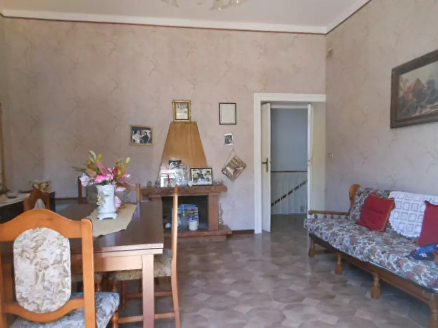 Immagine 4 di Casa indipendente in vendita  a Conca Della Campania
