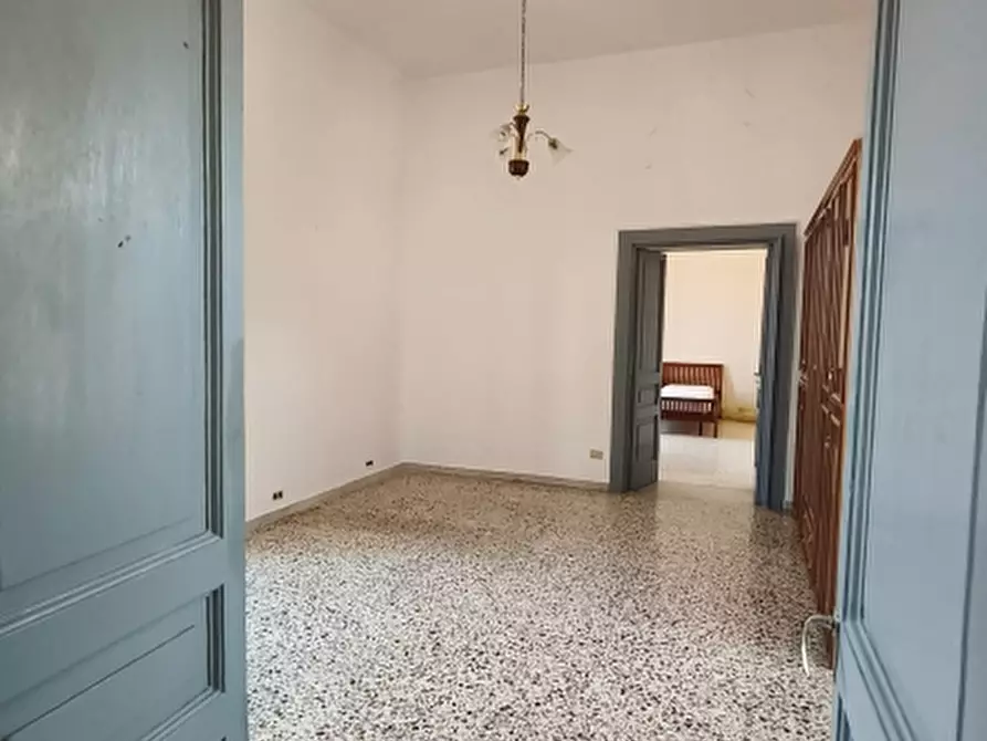 Immagine 17 di Appartamento in vendita  a Teano