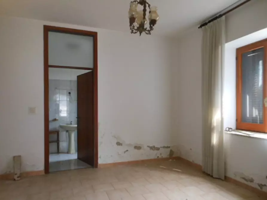 Immagine 7 di Appartamento in vendita  a Pietramelara
