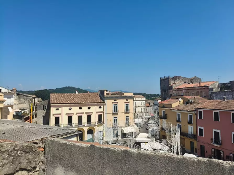 Immagine 1 di Appartamento in vendita  a Teano