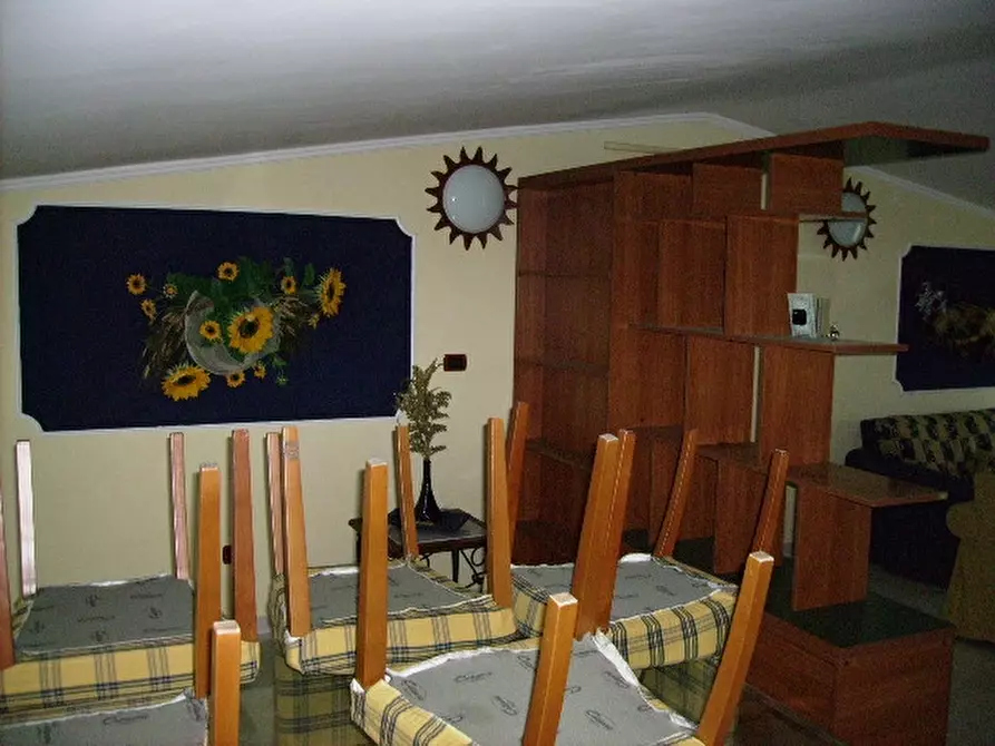 Immagine 15 di Attico in vendita  in Via Napoli a Vairano Patenora