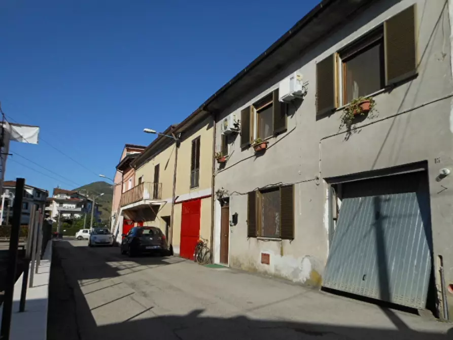 Immagine 1 di Casa indipendente in vendita  in Via Madonna del Carmihe 39 a Vairano Patenora