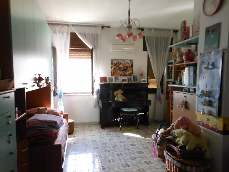 Immagine 13 di Casa indipendente in vendita  in Via Madonna del Carmihe 39 a Vairano Patenora