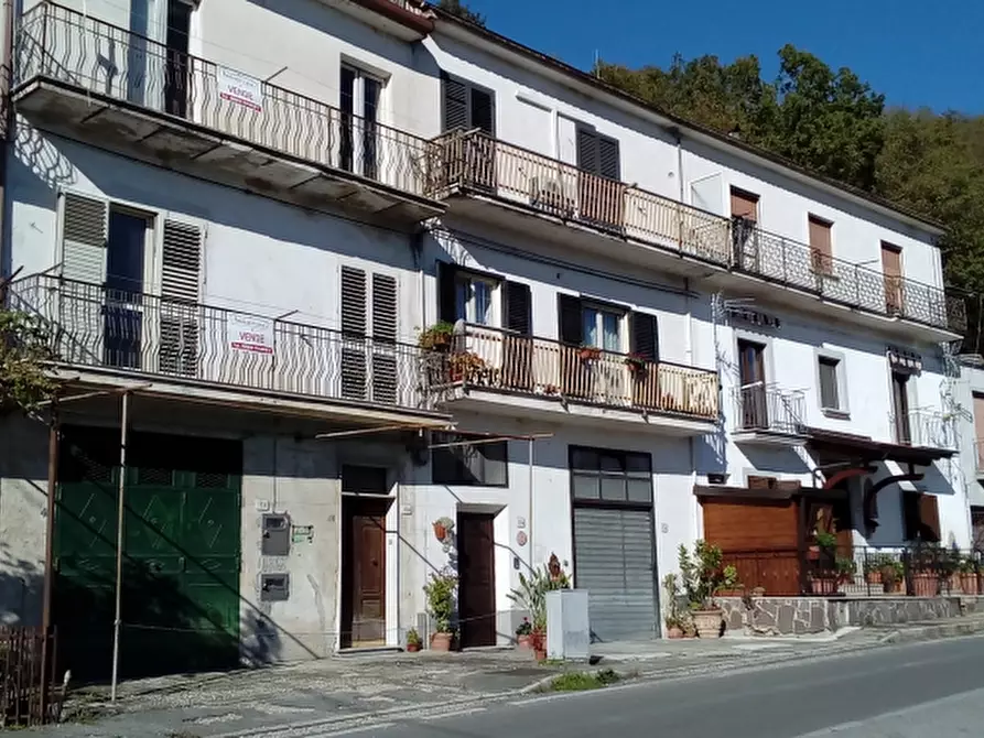 Immagine 1 di Casa indipendente in vendita  in Via Nazionale 51 a Pratella