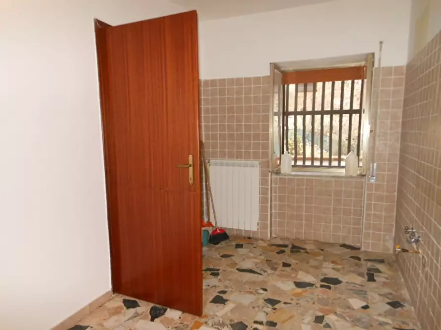 Immagine 14 di Casa indipendente in vendita  in VIA TAURUTA a Sesto Campano