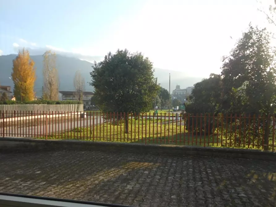 Immagine 24 di Locale commerciale in vendita  a Pietramelara