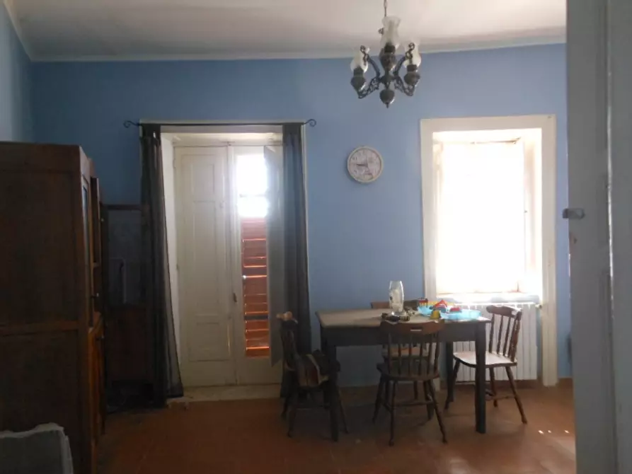 Immagine 17 di Porzione di casa in vendita  a Pietravairano