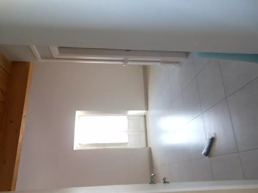 Immagine 6 di Appartamento in vendita  a Vairano Patenora