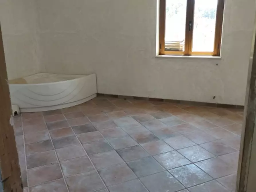 Immagine 14 di Villa in vendita  a Mignano Monte Lungo