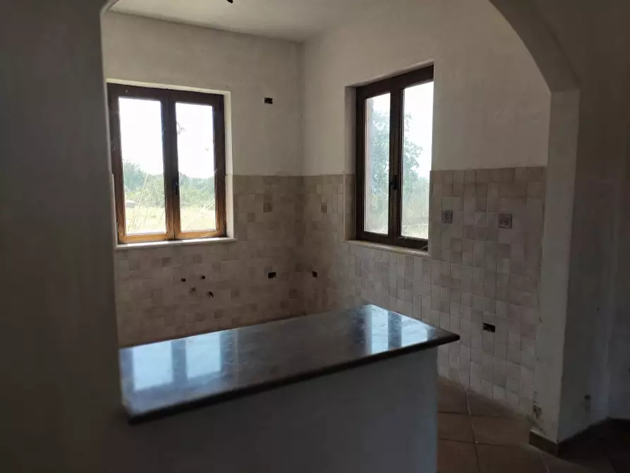 Immagine 21 di Villa in vendita  a Mignano Monte Lungo