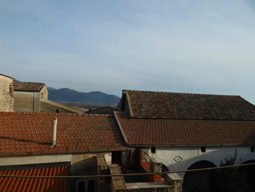 Immagine 11 di Appartamento in vendita  a Teano