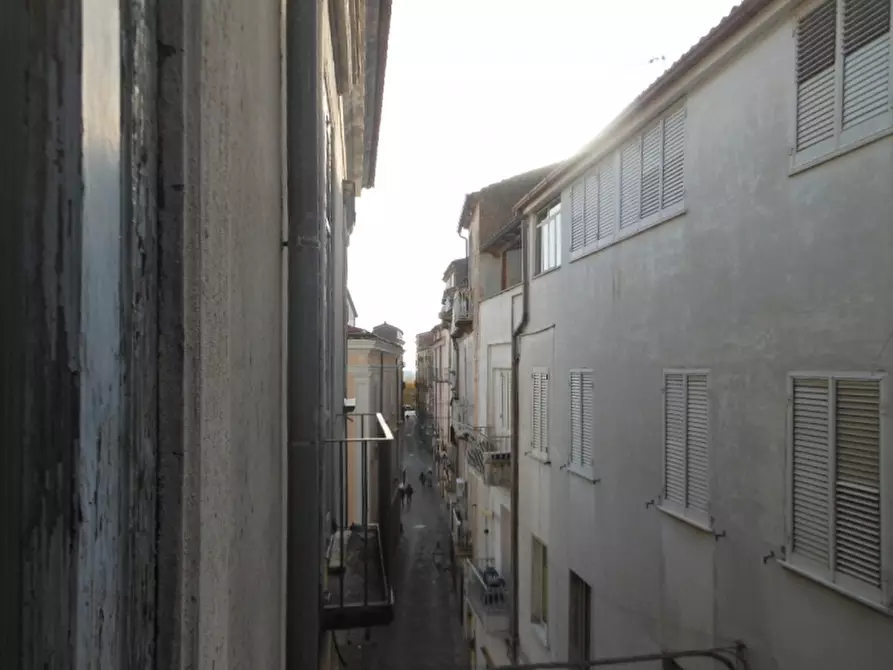 Immagine 13 di Appartamento in vendita  a Teano