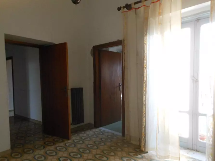 Immagine 26 di Appartamento in vendita  a Teano