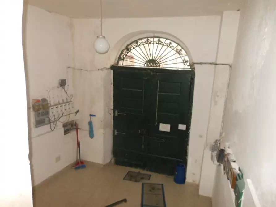 Immagine 29 di Appartamento in vendita  a Teano