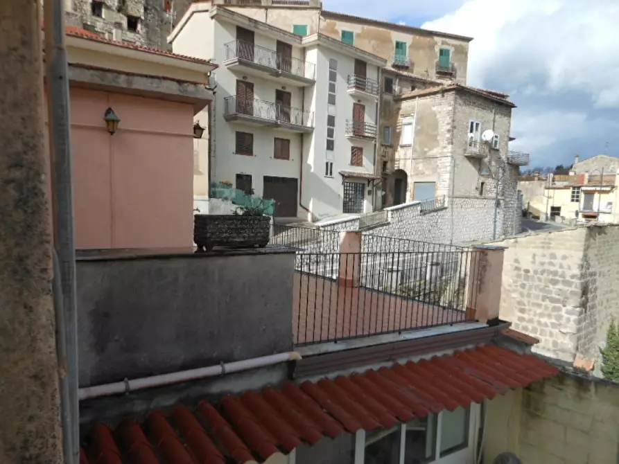 Immagine 17 di Appartamento in vendita  a Pietravairano