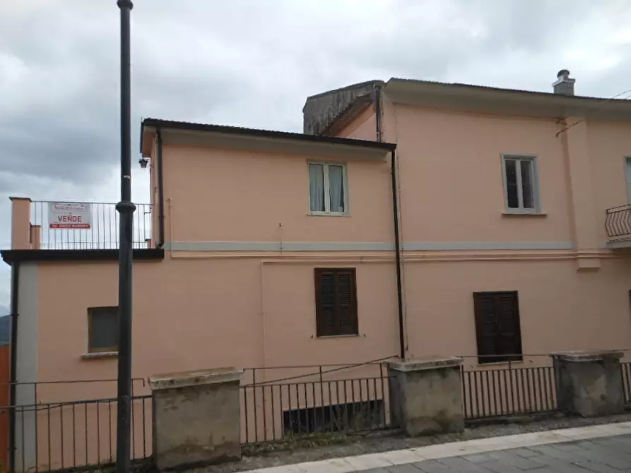 Immagine 4 di Appartamento in vendita  a Pietravairano