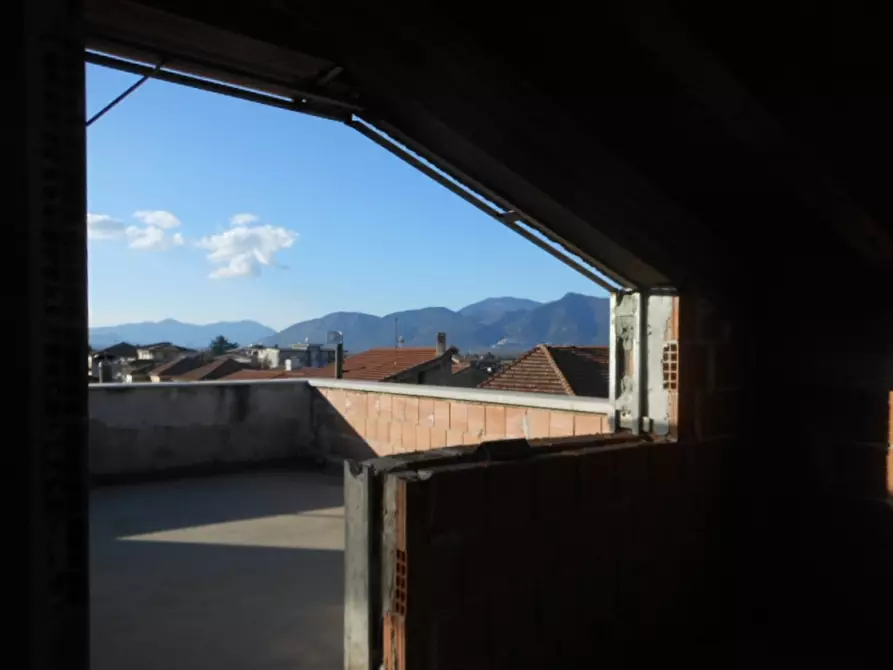 Immagine 23 di Casa indipendente in vendita  a Vairano Patenora