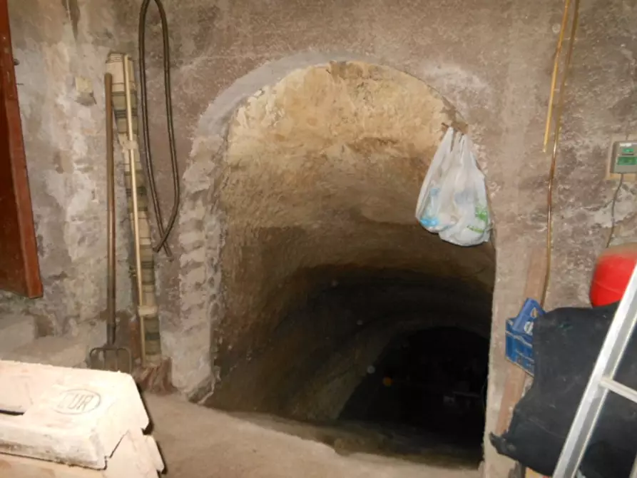 Immagine 9 di Porzione di casa in vendita  a Conca Della Campania