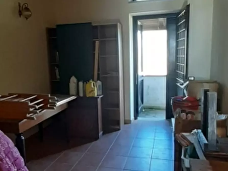 Immagine 18 di Porzione di casa in vendita  a Teano