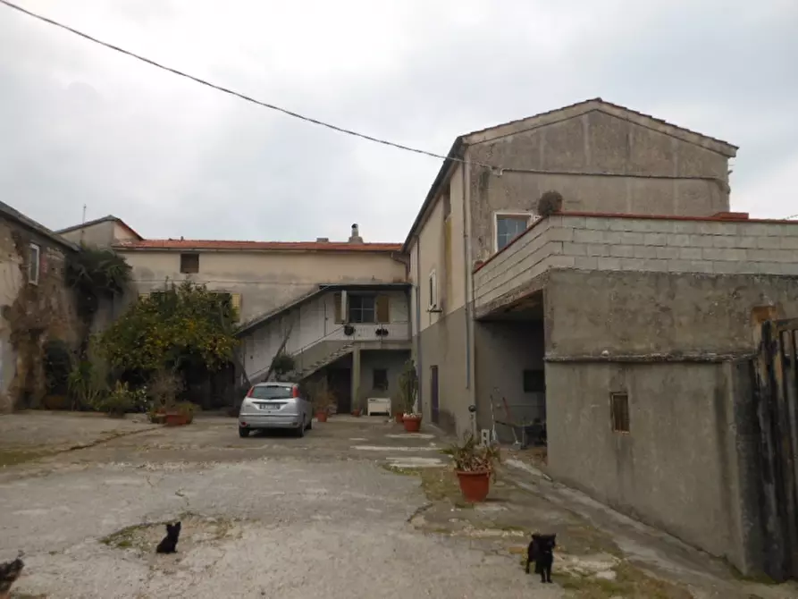 Immagine 21 di Casa indipendente in vendita  a Sesto Campano