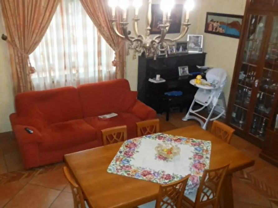 Immagine 4 di Appartamento in vendita  a Teano